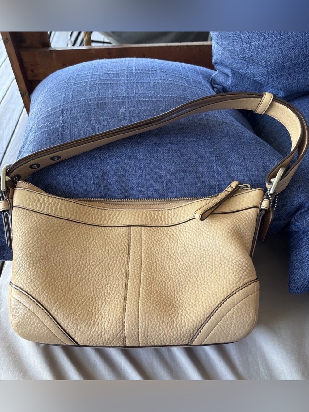 Coach Madison SoHo F12321 Tan Pebbled Leather Convertible Brown Cloth Interior